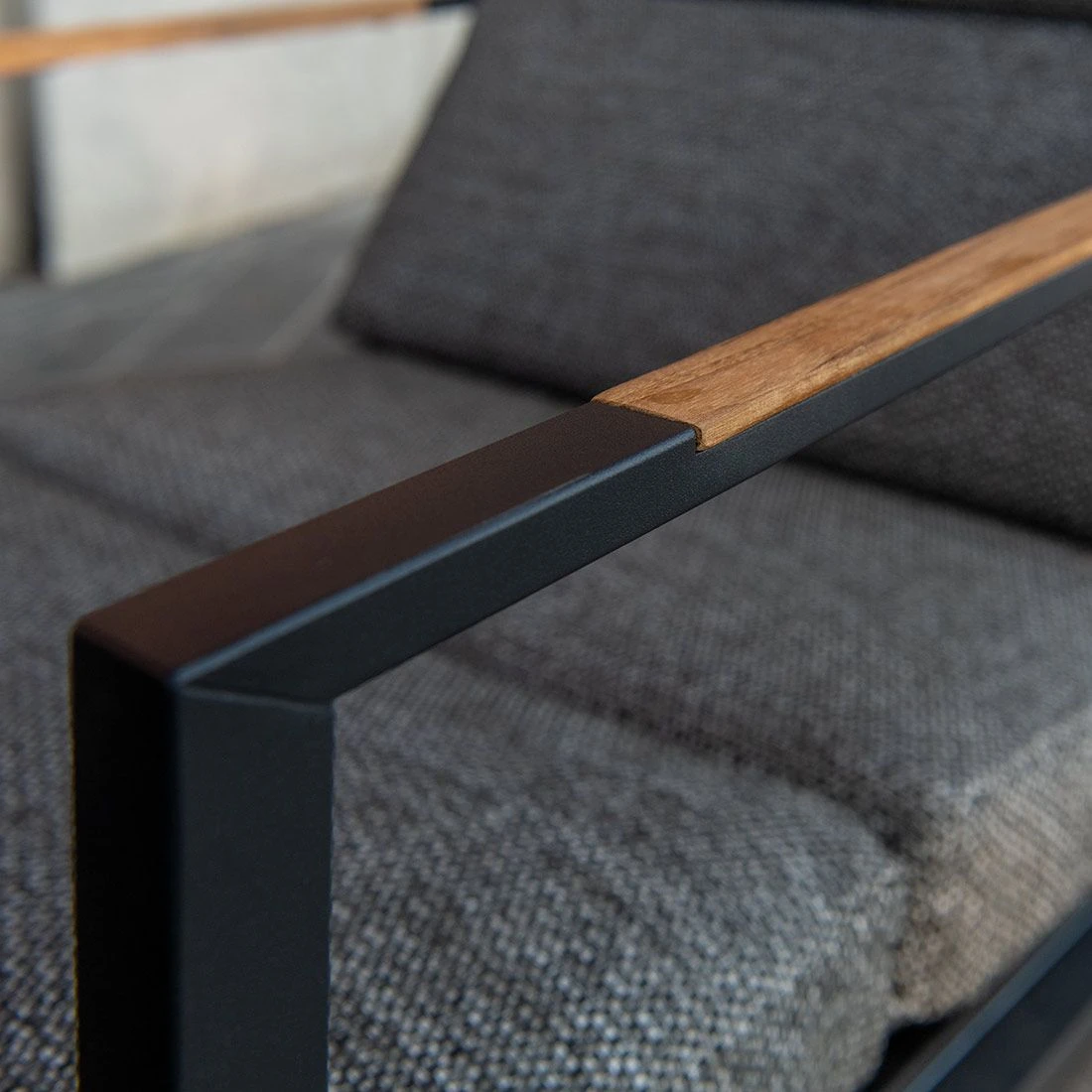 Trentino Loungeset 4-tlg. Edelstahl/Stoff Und Teak Armlehnen Grau Meliert 7 Trentino Loungeset 4-tlg. Edelstahl/Stoff Und Teak Armlehnen Grau Meliert – Bild 5