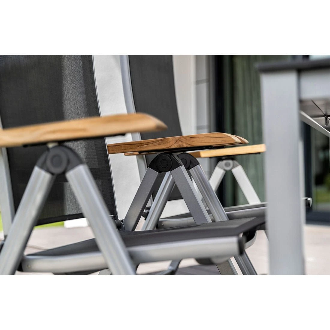 Kettler Granada Klappsessel Aluminium/Textilene Silber/Anthrazit 11 Kettler Granada Klappsessel Aluminium/Textilene Silber/Anthrazit – Bild 9