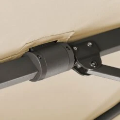 Schneider® Schneider Rhodos Twist Ampelschirm 300x300cm Natur -Gartenmöbel Geschäft schneider rhodos twist ampelschirm 300x300cm natur 1266763 10