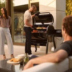 Weber Smokefire EPX6 Stealth Edition Holzpelletgrill Schwarz -Gartenmöbel Geschäft weber smokefire epx6 holzpelletgrill 1409466 2